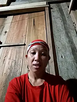 Snapshot of vtmbae chatting on 10-05-25, 10:22 vtmbae online show from 10-05-25, 10:22