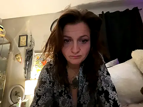 88heygirlhey88 online show from 10-06-25, 05:30