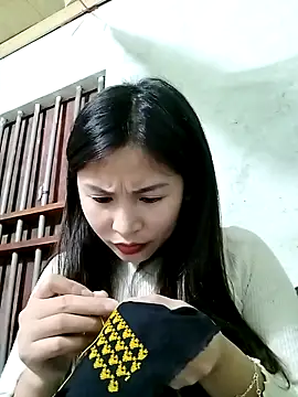 Mai4568 online show from 10-31-25, 01:52