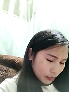 Mai4568 online show from 10-17-25, 02:19