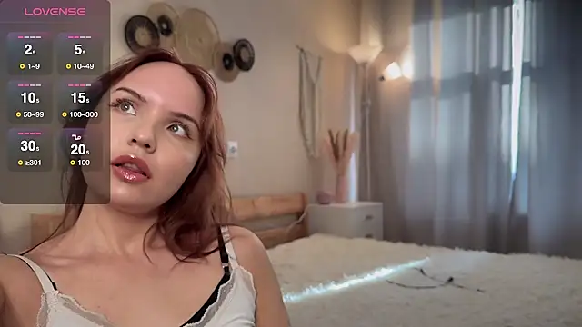 Snapshot of catherine__meow chatting on 10-04-25, 10:06 catherine meow online show from 10-04-25, 10:06