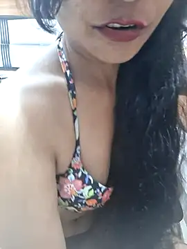 Snapshot of Soni_cute86526 chatting on 07-07-26, 04:59 Soni cute86526 online show from 07-07-26, 04:59