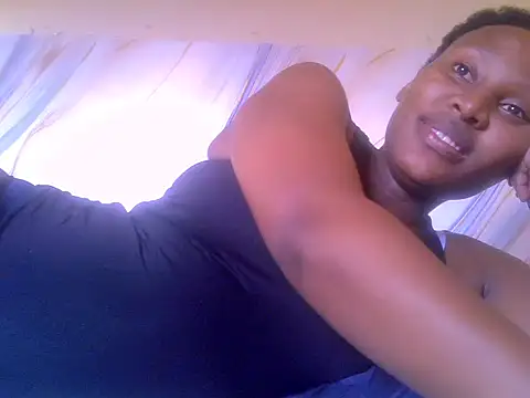 l4 love online show from 04-13-26, 02:54