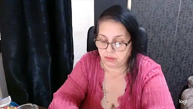 MissSanjanne online show from 11-23-25, 08:02