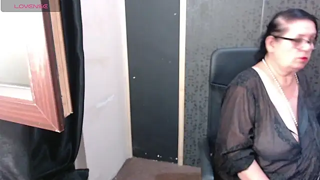 MissSanjanne online show from 06-22-26, 06:49