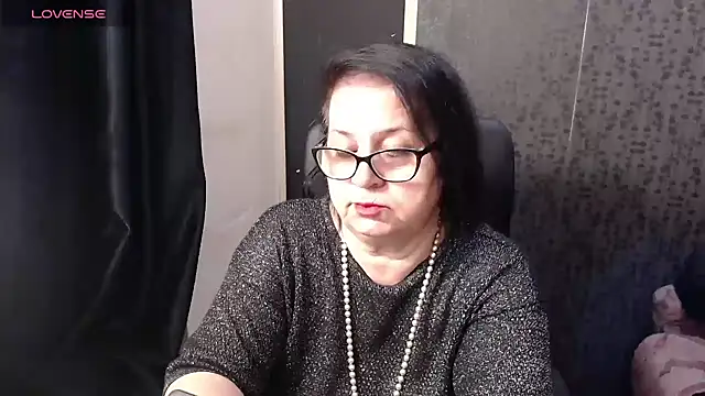 MissSanjanne online show from 04-21-26, 01:42