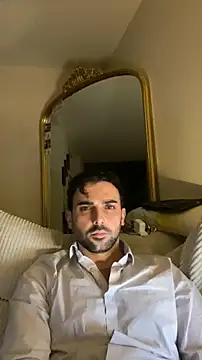 Snapshot of eauminerale chatting on 02-16-26, 09:13 eauminerale online show from 02-16-26, 09:13