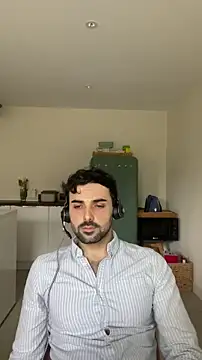 Snapshot of eauminerale chatting on 03-09-26, 10:08 eauminerale online show from 03-09-26, 10:08