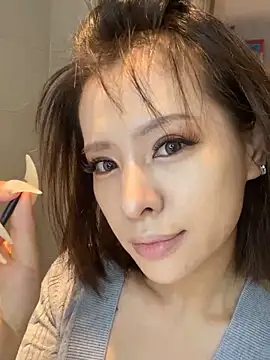 miumiu-66 online show from 06-19-26, 09:37