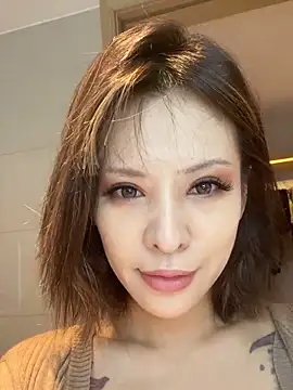miumiu-66 online show from 06-16-26, 08:47