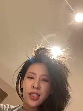 miumiu-66 online show from 03-11-26, 10:53