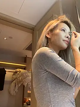 miumiu-66 online show from 03-01-26, 01:16