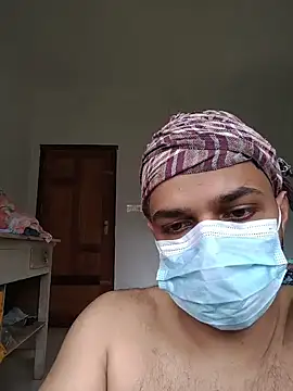 Snapshot of malludreamer chatting on 10-26-25, 05:41 malludreamer online show from 10-26-25, 05:41