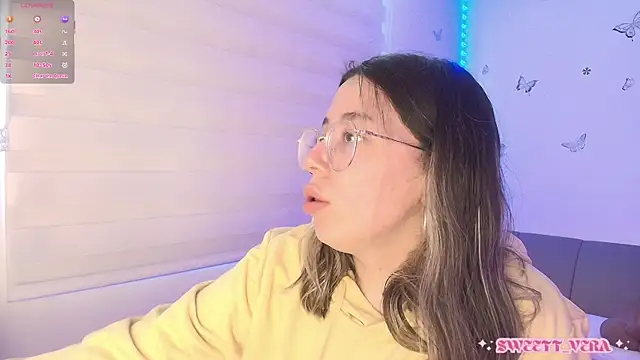 sweettvera online show from 04-22-26, 01:18