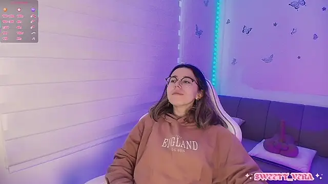 Snapshot of sweettvera chatting on 02-14-26, 03:45 sweettvera online show from 02-14-26, 03:45