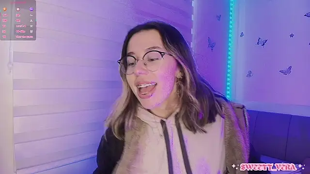 Snapshot of sweettvera chatting on 02-18-26, 05:20 sweettvera online show from 02-18-26, 05:20