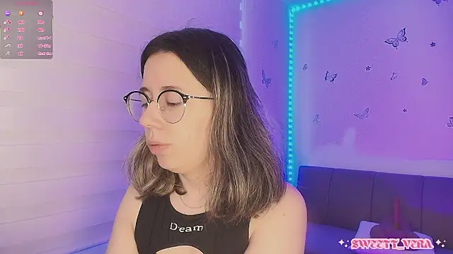 Snapshot of sweettvera chatting on 03-06-26, 01:06 sweettvera online show from 03-06-26, 01:06