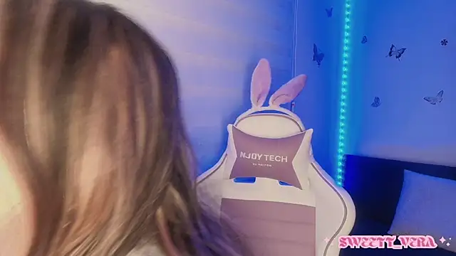 sweettvera online show from 10-16-25, 10:34