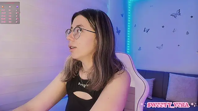 sweettvera online show from 12-15-25, 12:33