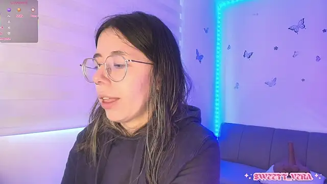 sweettvera online show from 05-29-26, 01:17