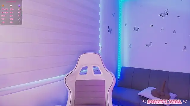 Snapshot of sweettvera chatting on 04-09-26, 01:50 sweettvera online show from 04-09-26, 01:50