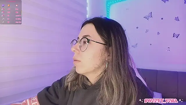 Snapshot of sweettvera chatting on 03-09-26, 12:41 sweettvera online show from 03-09-26, 12:41