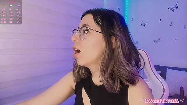 Snapshot of sweettvera chatting on 02-05-26, 12:56 sweettvera online show from 02-05-26, 12:56