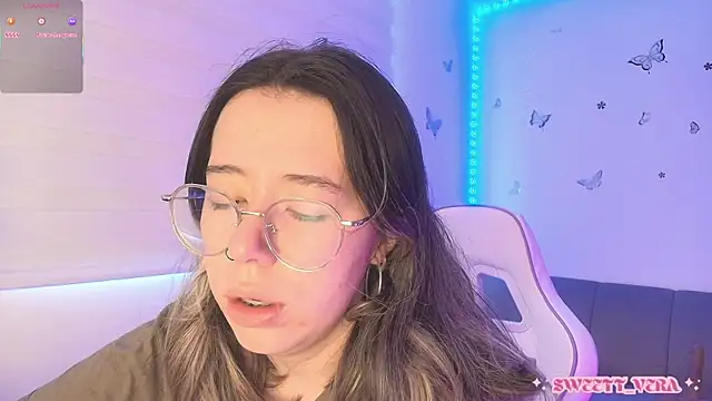 sweettvera online show from 05-11-26, 01:01