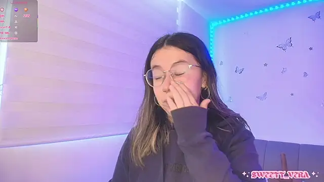 sweettvera online show from 05-30-26, 01:17