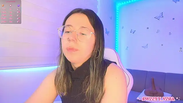 sweettvera online show from 06-12-26, 01:42