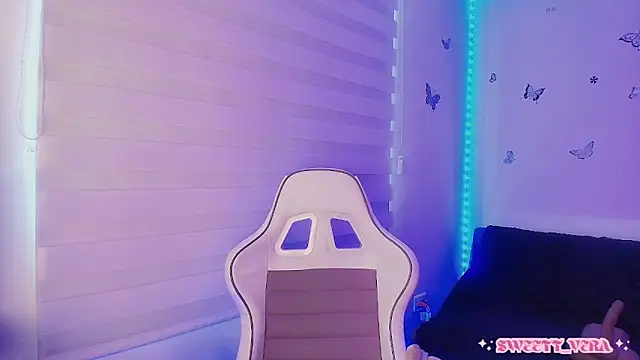 Snapshot of sweettvera chatting on 01-16-26, 12:42 sweettvera online show from 01-16-26, 12:42