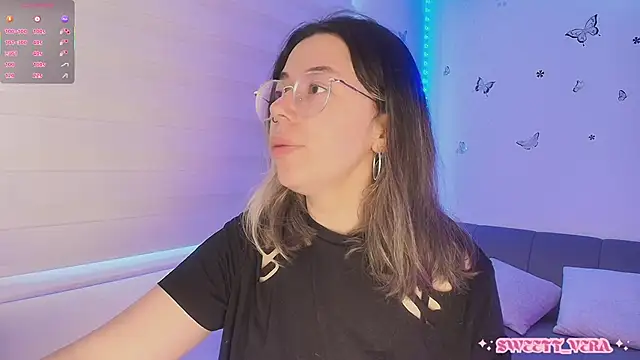 Snapshot of sweettvera chatting on 04-06-26, 01:34 sweettvera online show from 04-06-26, 01:34