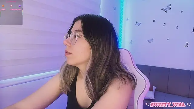 Snapshot of sweettvera chatting on 04-08-26, 01:45 sweettvera online show from 04-08-26, 01:45