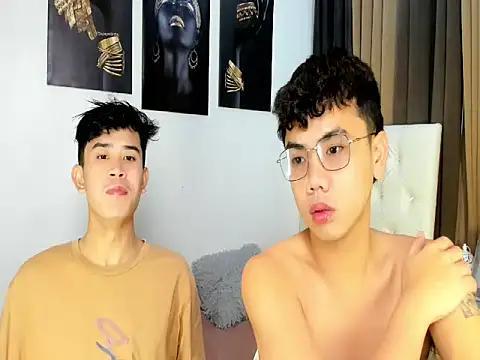 JuliuswildCock online show from 10-11-25, 05:14