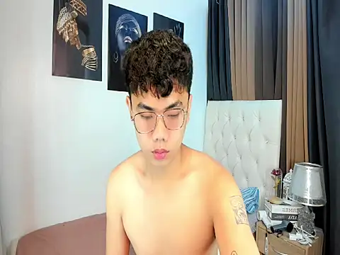 JuliuswildCock online show from 10-10-25, 05:03