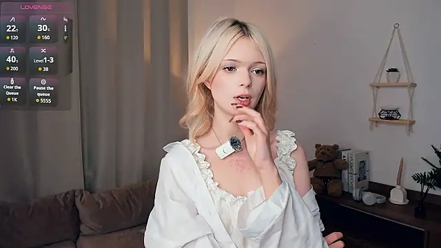 LaureMestler online show from 02-09-26, 11:52