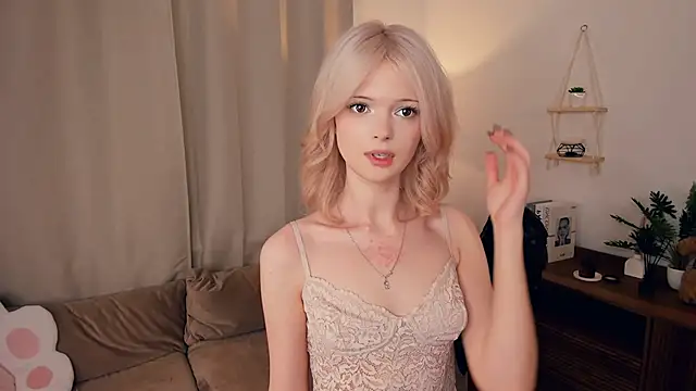 LaureMestler online show from 02-19-26, 09:17