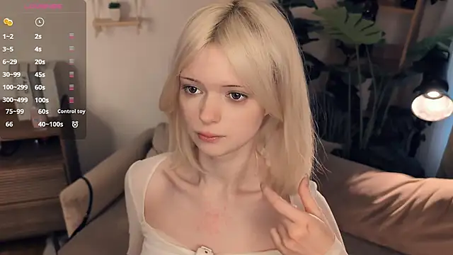 LaureMestler online show from 04-14-26, 08:08