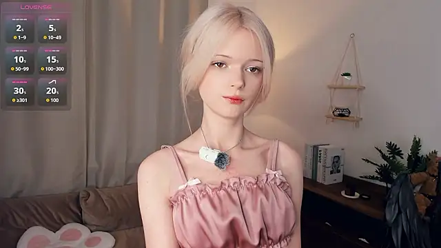 LaureMestler online show from 02-22-26, 11:01