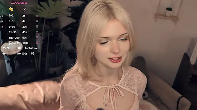 LaureMestler online show from 04-04-26, 08:10