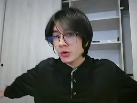 Snapshot of Matti_Mendez_ chatting on 06-23-26, 06:39 Matti Mendez online show from 06-23-26, 06:39