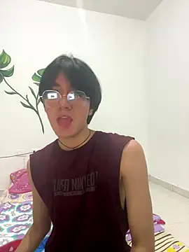 Snapshot of Matti_Mendez_ chatting on 10-10-25, 04:52 Matti Mendez online show from 10-10-25, 04:52
