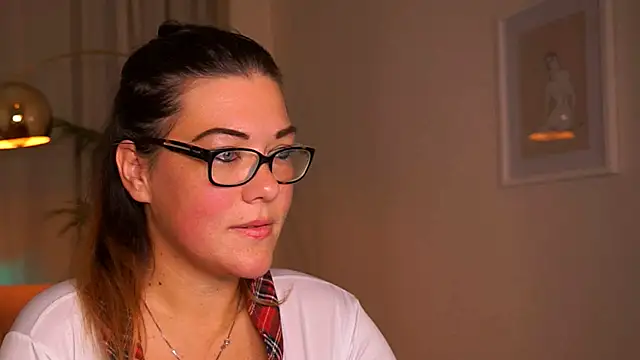 mrs fllowerr online show from 10-23-25, 05:11