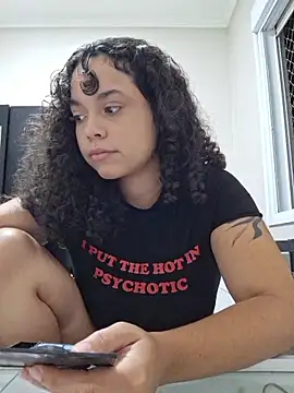 sweetamy326 online show from 05-26-26, 10:08