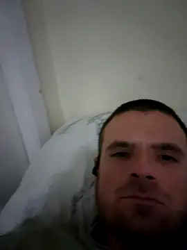 Snapshot of FIREMAN954 chatting on 11-08-25, 08:29 FIREMAN954 online show from 11-08-25, 08:29