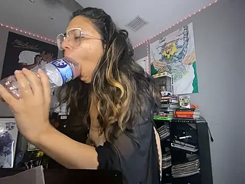 mrandmrs freak online show from 04-06-26, 09:49