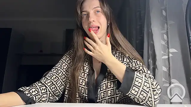 Prettyyy Angel online show from 01-17-26, 05:16