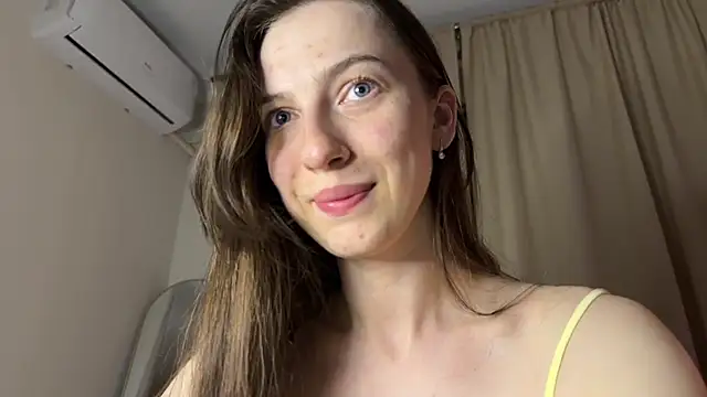 Prettyyy Angel online show from 05-25-26, 07:45