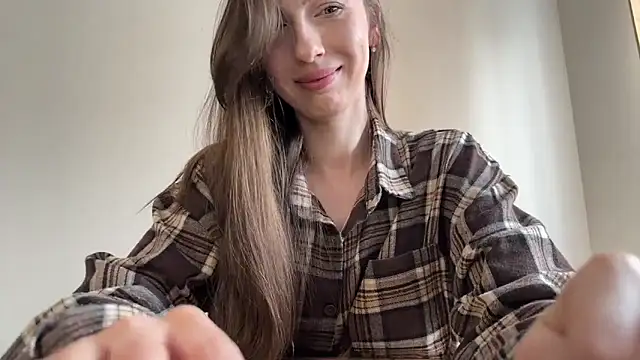 Prettyyy Angel online show from 04-21-26, 10:22
