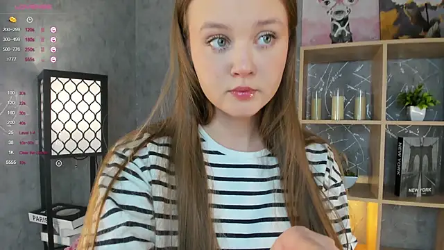 ElenoreReth online show from 11-12-25, 01:10